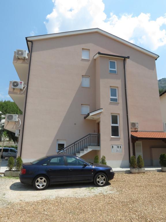 Apartments Ljubicic Podstrana Exteriör bild